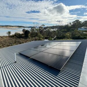 Solar power installation in Dodges Ferry by Solahart Hobart